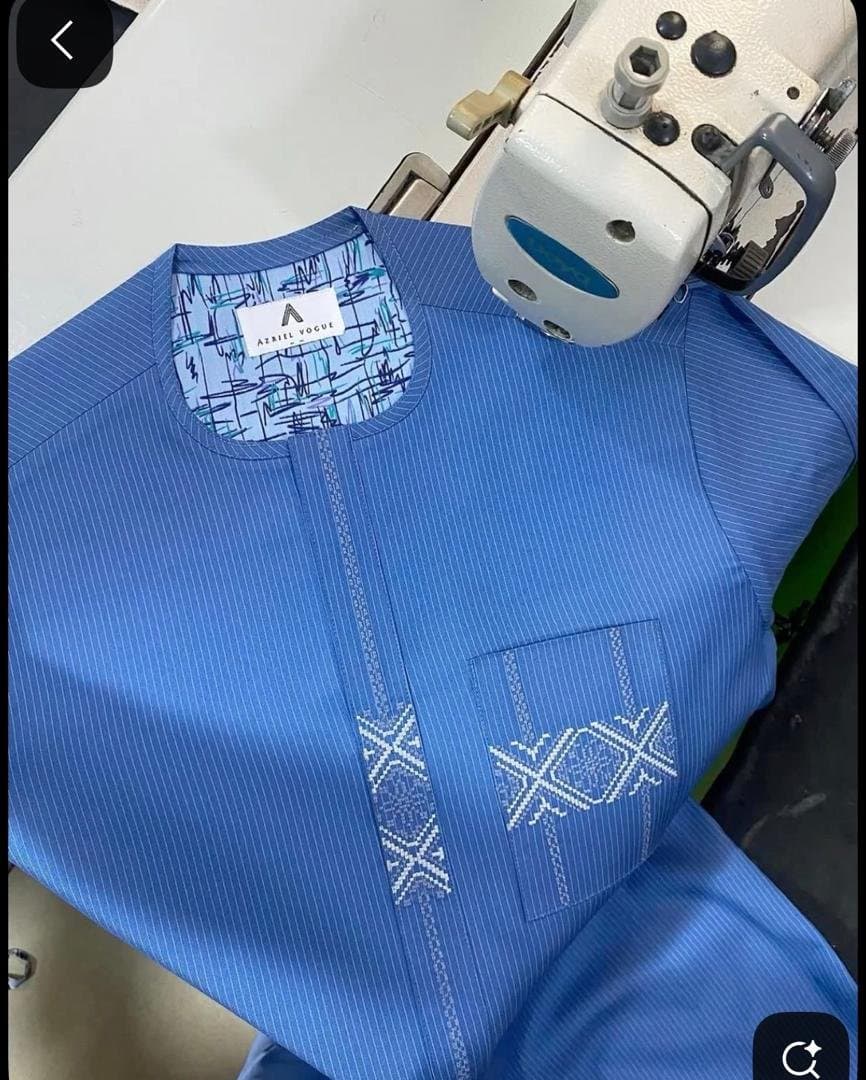 Boubou moderne sénégalais pour homme (Bleu clair) — photo 1