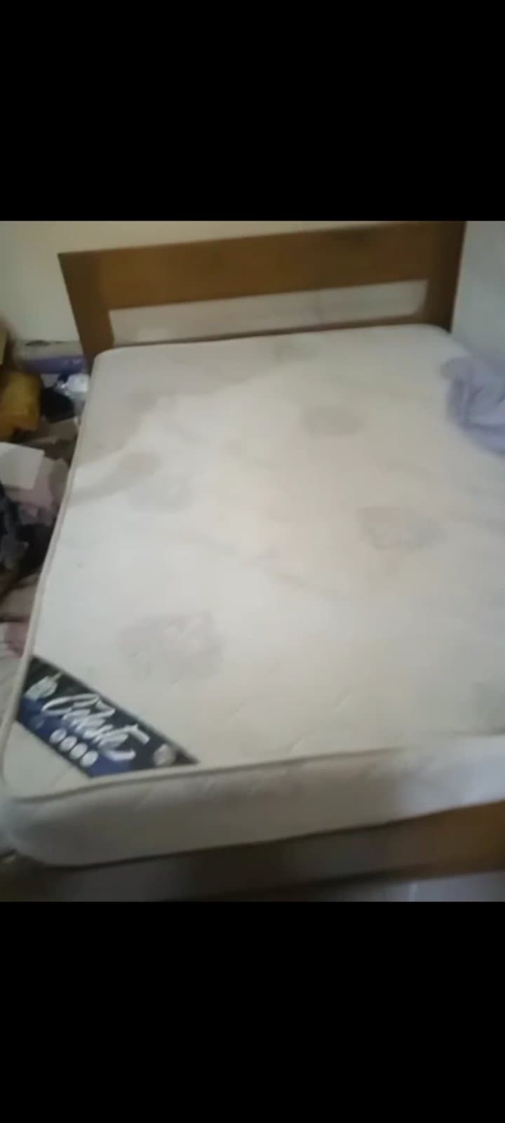 Lit avec matelas  — photo 1